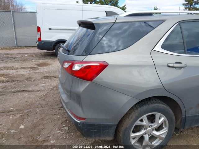 3GNAXVEX9KS557656 Chevrolet EQUINOX LT