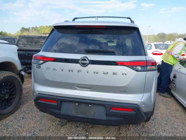 5N1DR3BA6NC256093 Nissan Pathfinder Sv 2wd
