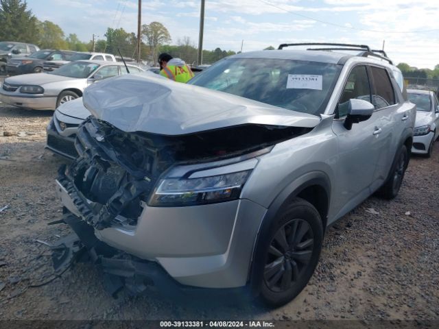 5N1DR3BA6NC256093 Nissan Pathfinder Sv 2wd