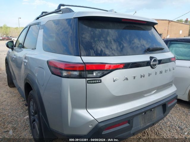 5N1DR3BA6NC256093 Nissan Pathfinder Sv 2wd