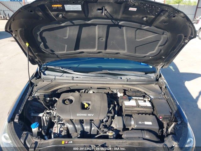 Hyundai Elantra Value Edition 2017 5NPD84LF3HH156419 Image 10