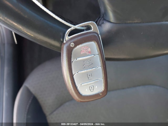 Hyundai Elantra Value Edition 2017 5NPD84LF3HH156419 Image 11