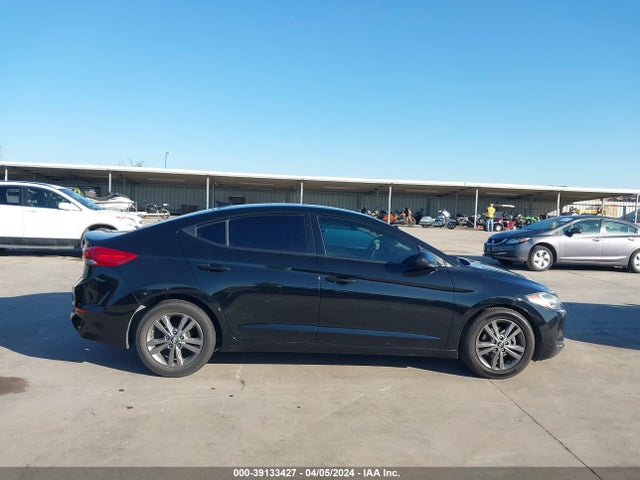 Hyundai Elantra Value Edition 2017 5NPD84LF3HH156419 Image 13