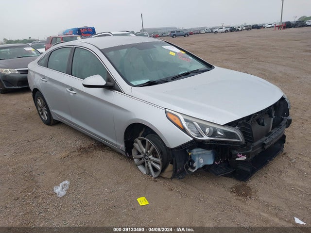 Hyundai SONATA SE 2016 5NPE24AF8GH414179 Image 1