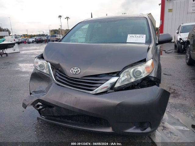 Toyota Sienna Le 8 Passenger 2017 5TDKZ3DC7HS806575 Image 12