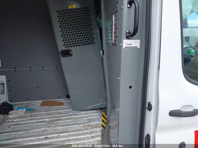 Ford Transit-250 2017 1FTYR2CM2HKA89024 Image 8