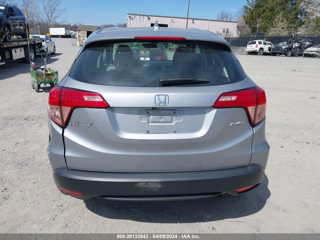 Honda HR-V LX 2018 3CZRU6H33JG727427 Image 16