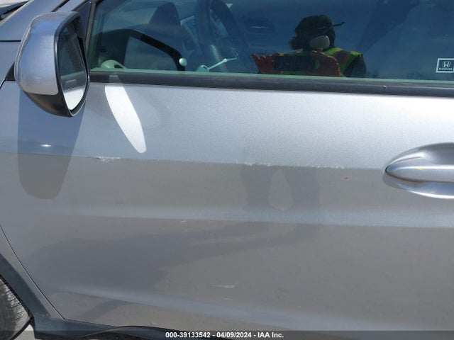 Honda HR-V LX 2018 3CZRU6H33JG727427 Image 19