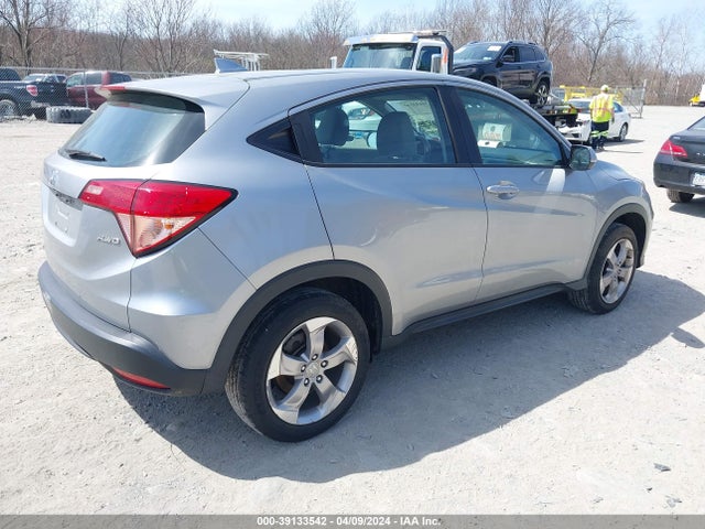 Honda HR-V LX 2018 3CZRU6H33JG727427 Image 4