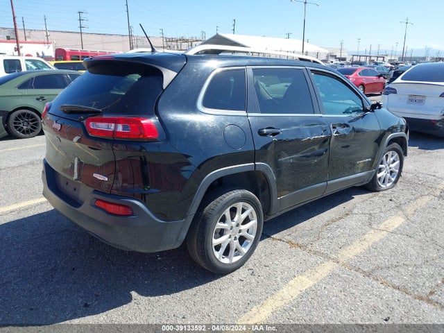 1C4PJLCB6JD558679 Jeep Cherokee Latitude Fwd