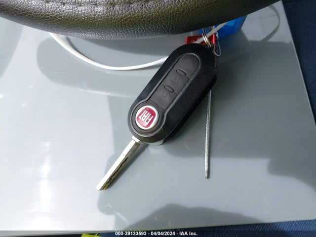 2012 FIAT 500 3C3CFFAR1CT196568 Photo 10