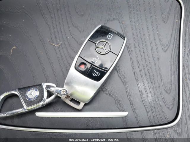 WDDZF4KB5KA582076 Mercedes-Benz E 300 4matic