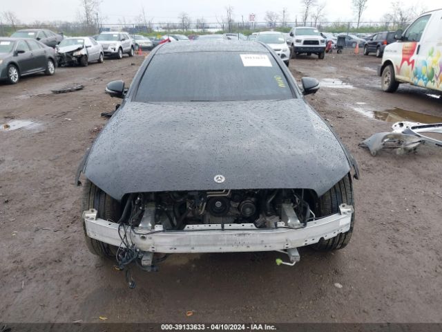 WDDZF4KB5KA582076 Mercedes-Benz E 300 4matic