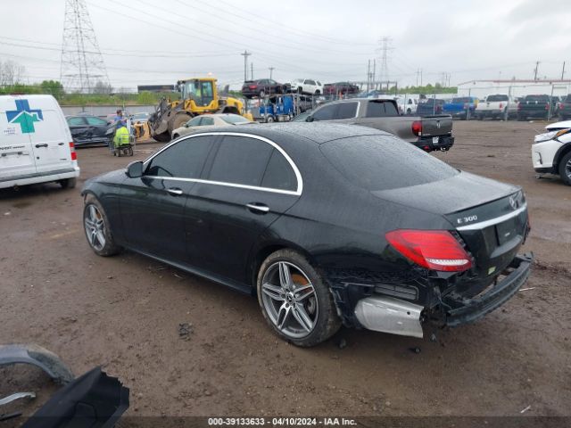 WDDZF4KB5KA582076 Mercedes-Benz E 300 4matic