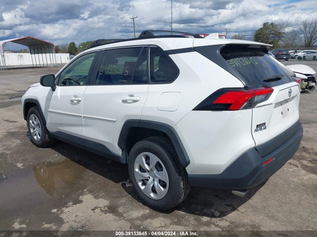 Toyota RAV4 LE 2019 JTMF1RFV5KJ001186 Image 3