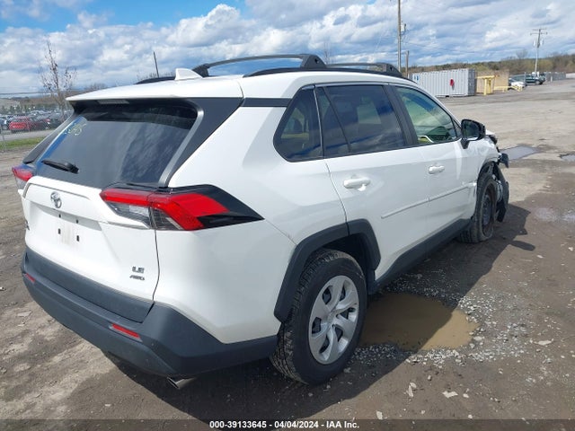 Toyota RAV4 LE 2019 JTMF1RFV5KJ001186 Image 4