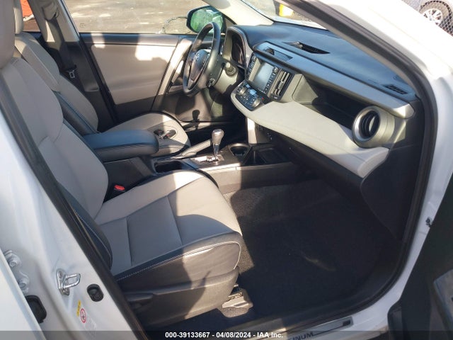 2T3DFREVXJW726437 Toyota Rav4 Platinum