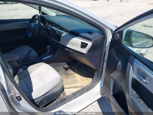 Toyota COROLLA LE 2015 5YFBURHE8FP299690 Image 5