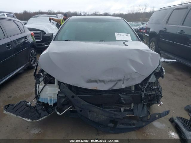 4T1BF1FK0GU254828 Toyota CAMRY SE