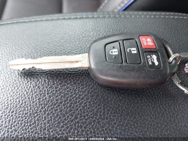 Toyota COROLLA SE 2019 5YFBURHE9KP891903 Image 11