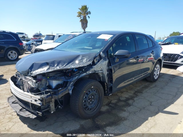Toyota Corolla Hybrid Le 2023 JTDBCMFE9P3004213 Image 2