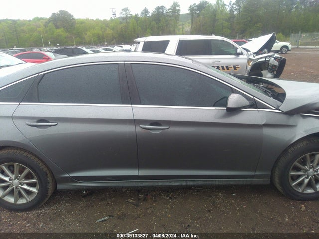 Hyundai SONATA SE 2018 5NPE24AF9JH694475 Image 12