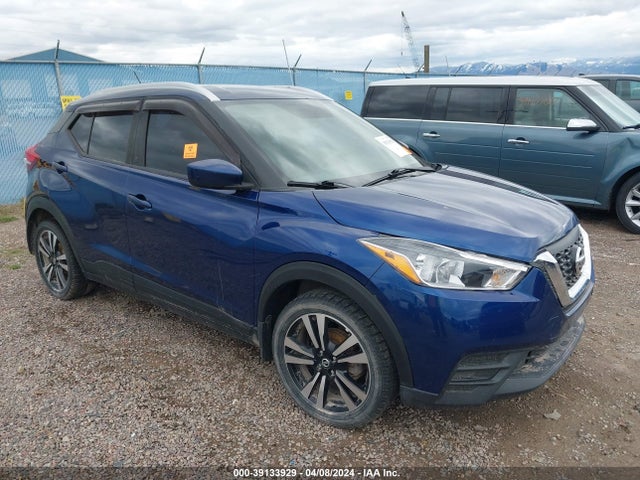 2018 3N1CP5CU4JL530130 main image