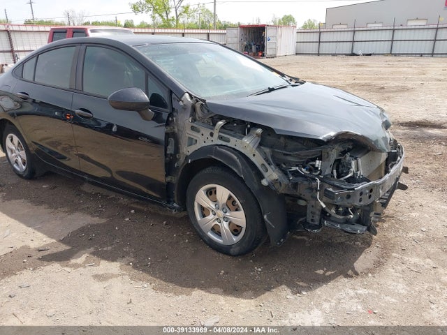 Chevrolet Cruze Ls Auto 2017 1G1BC5SM5H7218136 zdjęcie główne