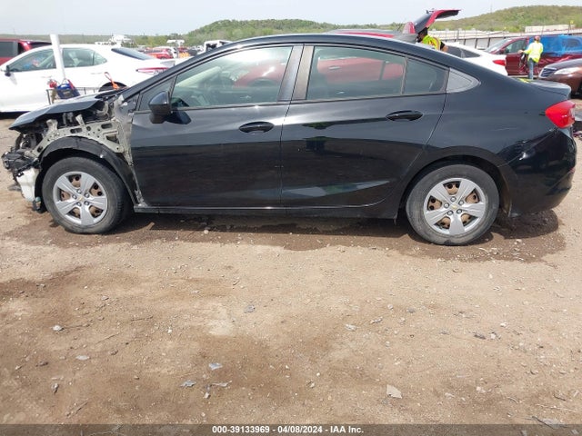 Chevrolet Cruze Ls Auto 2017 1G1BC5SM5H7218136 Image 15