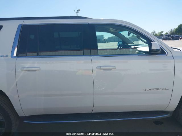 1GKS1FKCXGR328701 GMC Yukon Xl Sle