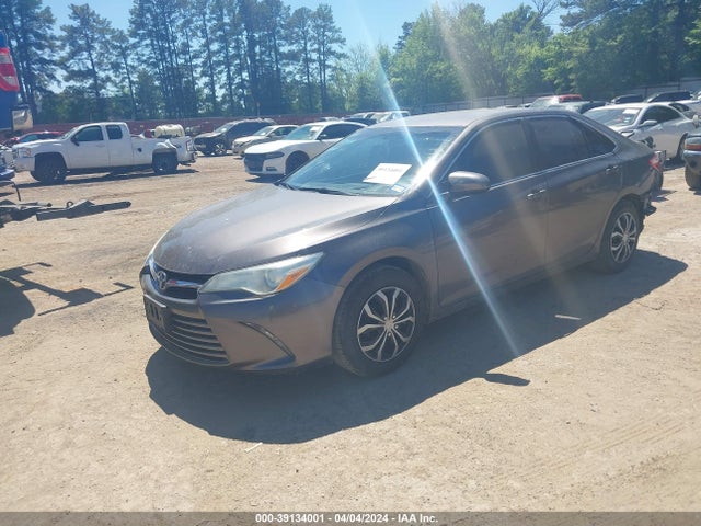 Toyota CAMRY LE 2015 4T1BF1FK1FU965338 Image 2