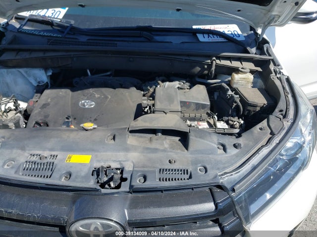 Toyota Highlander Se 2017 5TDKZRFH6HS513925 Image 10