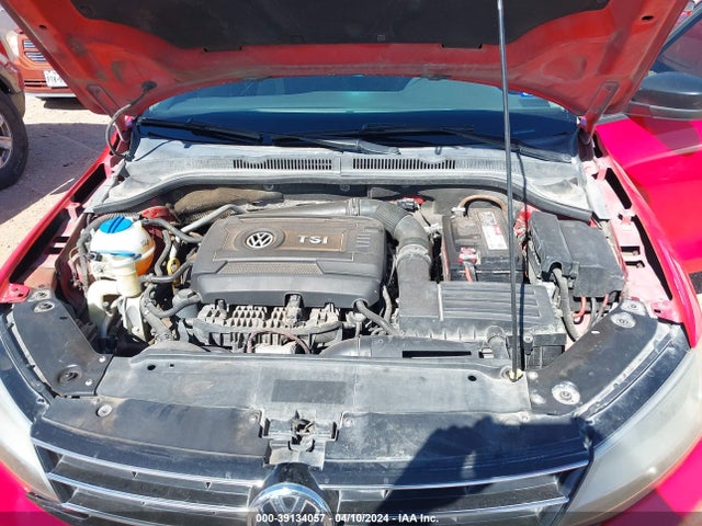 3VWD17AJXFM327538 Volkswagen Jetta 1.8t Se