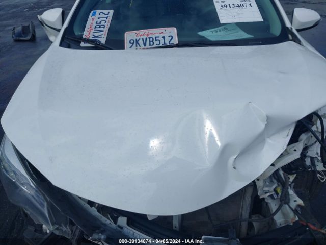 2T1BURHE6KC172267 Toyota COROLLA SE