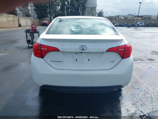 2T1BURHE6KC172267 Toyota COROLLA SE
