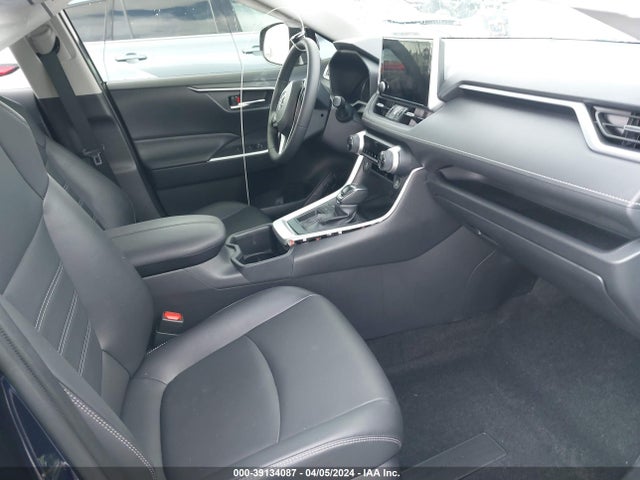 Toyota Rav4 Xle Premium 2023 JTMC1RFV7PD103484 Image 5