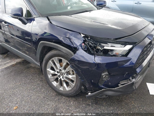 Toyota Rav4 Xle Premium 2023 JTMC1RFV7PD103484 Image 6