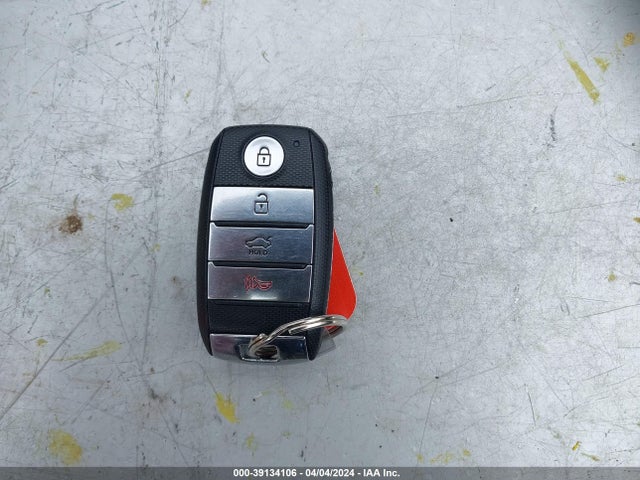 KIA Optima S 2019 5XXGT4L37KG292895 Image 11