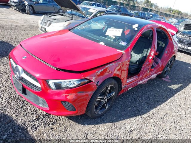 WDD3G4FB0KW021591 Mercedes-Benz A 220 4matic