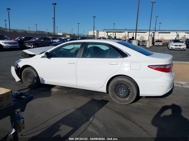 Toyota CAMRY LE 2017 4T1BF1FKXHU730116 Image 14