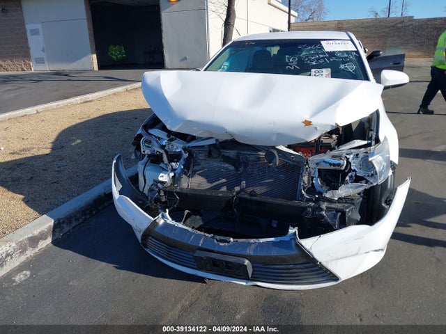 Toyota CAMRY LE 2017 4T1BF1FKXHU730116 Image 6