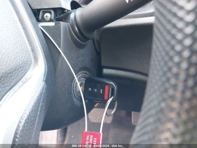 2HGFC2F53JH573781 Honda Civic Lx