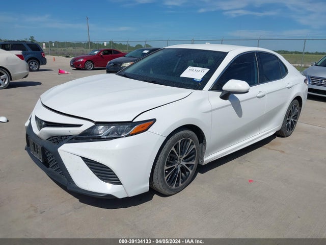 Toyota CAMRY SE 2020 4T1G11AK7LU366953 Image 2