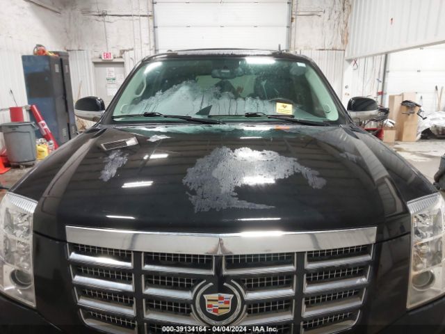 1GYS4BEF2ER139193 Cadillac Escalade Luxury
