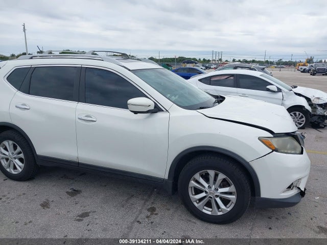 Nissan ROGUE SV 2014 5N1AT2MTXEC823192 Image 13
