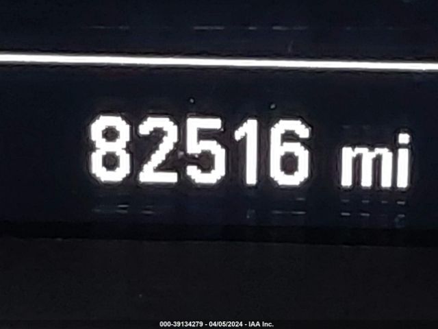 1G1ZD5STXJF130956 Chevrolet MALIBU LT