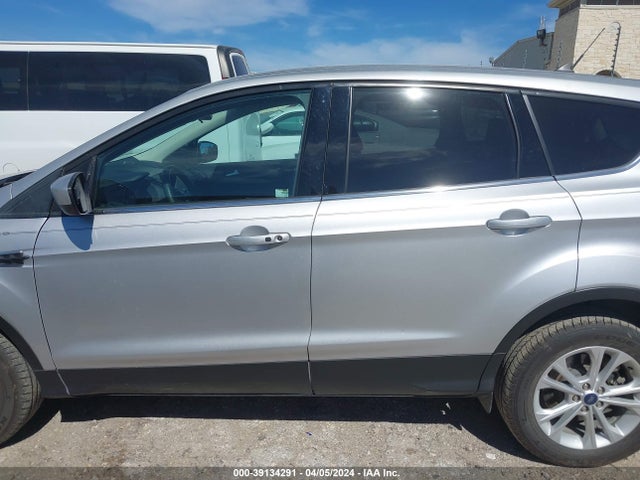 Ford ESCAPE SE 2019 1FMCU9GD0KUC06568 Image 14