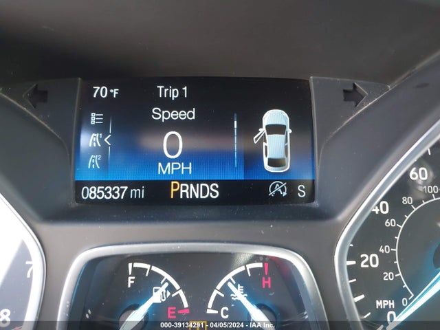 Ford ESCAPE SE 2019 1FMCU9GD0KUC06568 Image 15