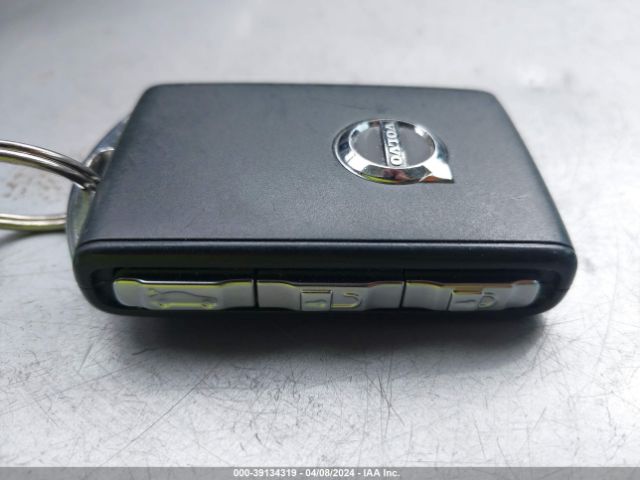 7JR102FK9LG063880 Volvo S60 T5 Momentum