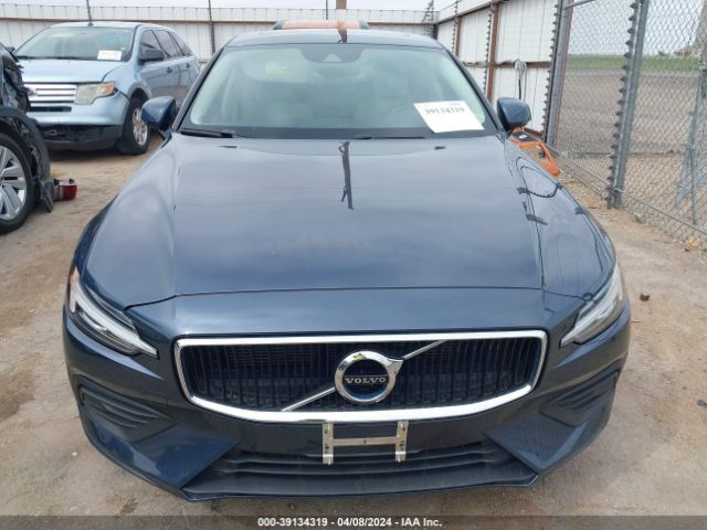 7JR102FK9LG063880 Volvo S60 T5 Momentum
